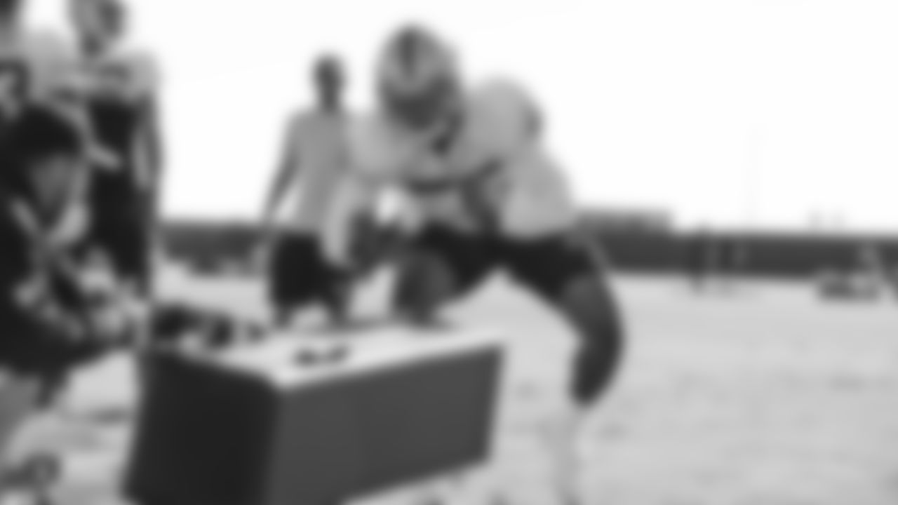 Oakland Raiders linebacker Marquel Lee (55) on the field for practice at the Oakland Raiders Practice Facility, Wednesday, November 7, 2018, in Alameda, California.