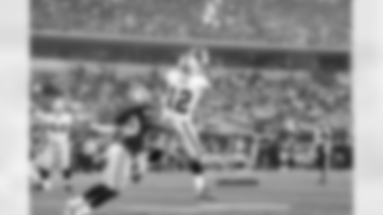 WR Jacoby Ford goes up to make the catch.