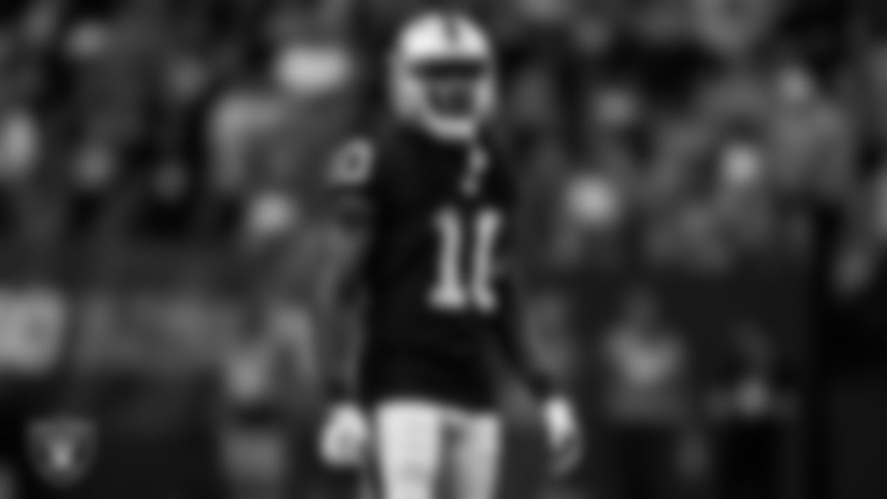 Las Vegas Raiders cornerback Desmond Trufant (10) on the field during the regular season home game against the Philadelphia Eagles.