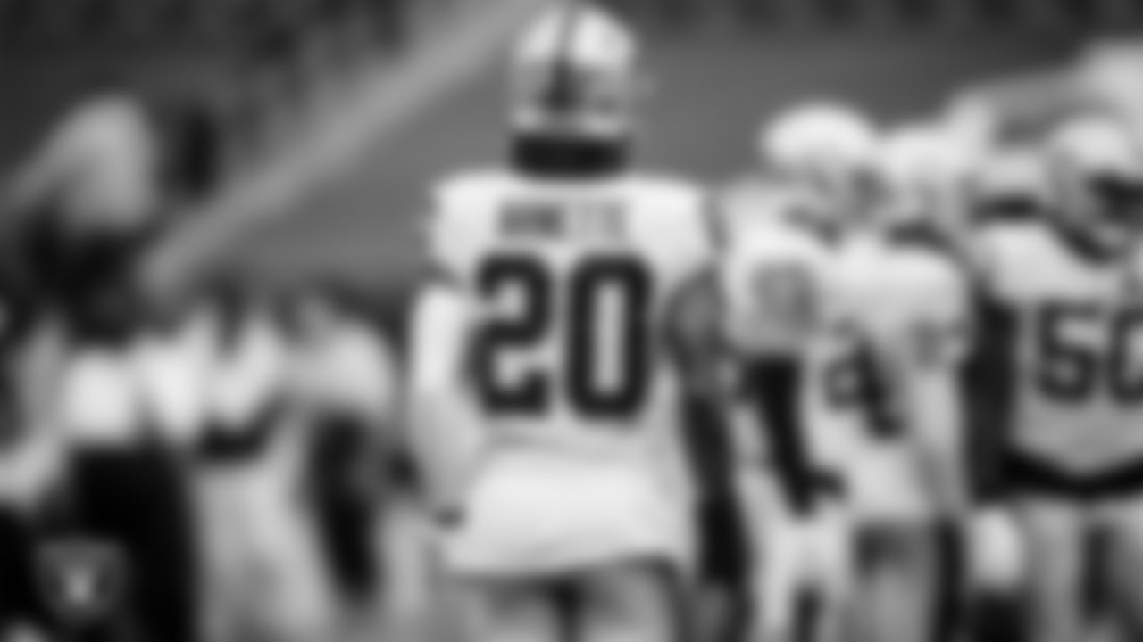 Las Vegas Raiders cornerback Damon Arnette (20) on the field during the regular season away game against the New England Patriots.