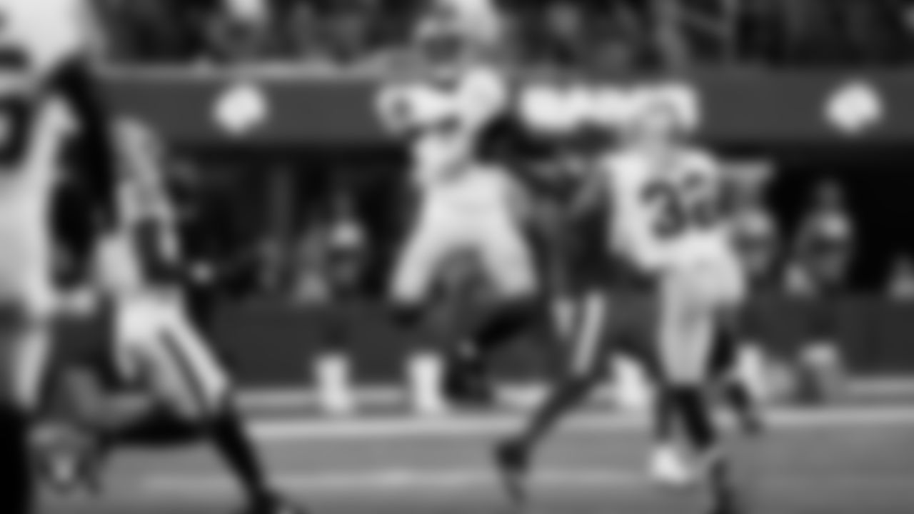 CB Nate Hobbs