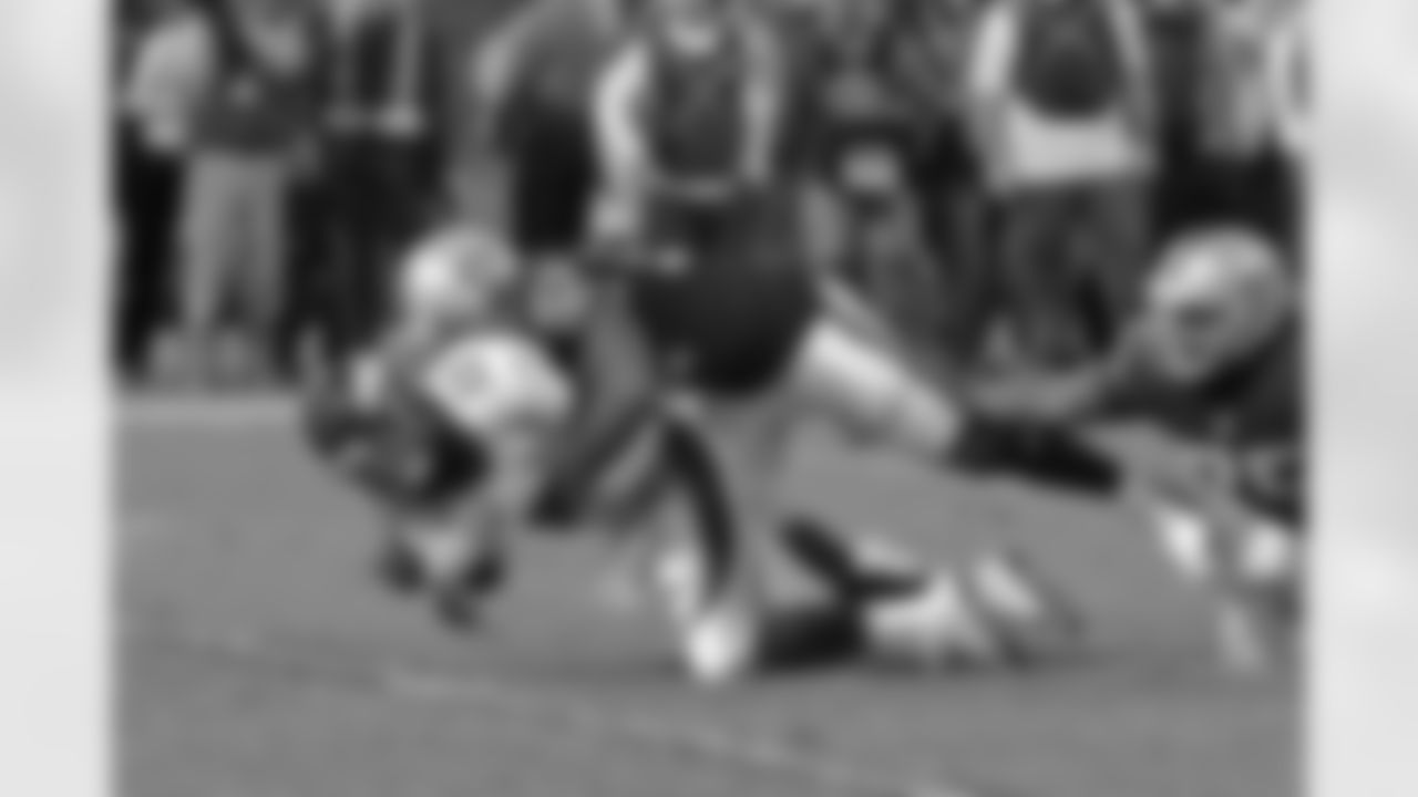 Khalil Mack
4th in AFC in Sacks (7.0)
