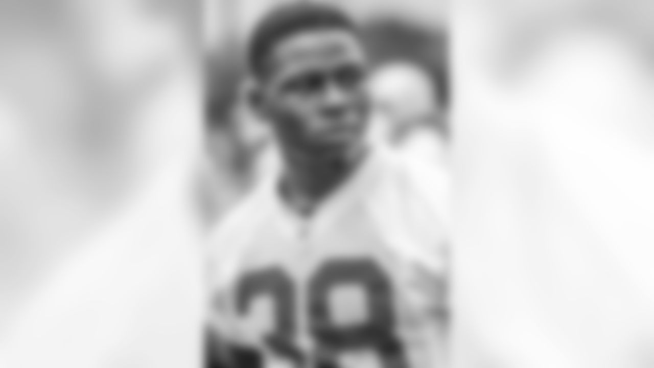 CB TJ Carrie