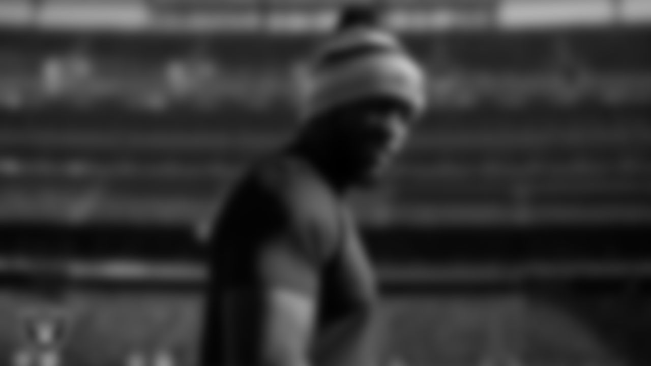 Las Vegas Raiders defensive end Clelin Ferrell (99) warming up before the regular season away game against the New York Giants.