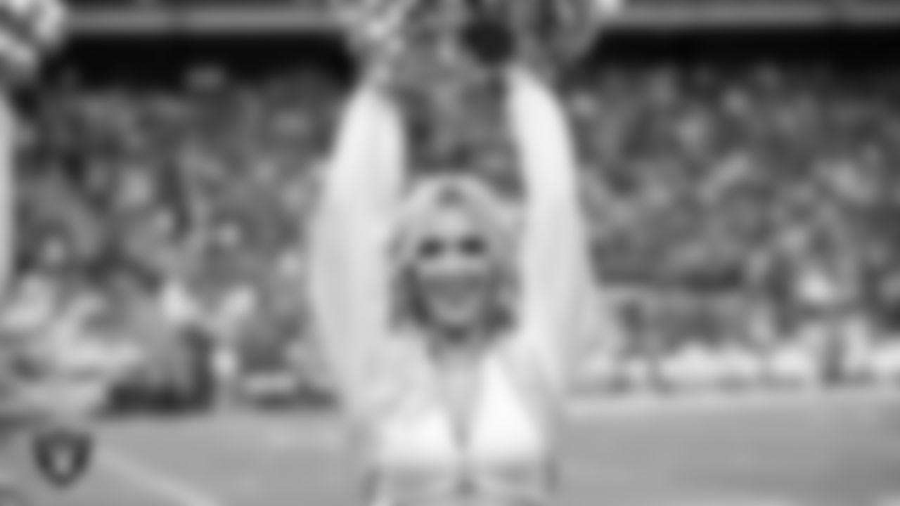 Raiderette Simone on the sidelines during the regular season home game against the Los Angeles Chargers at Allegiant Stadium.