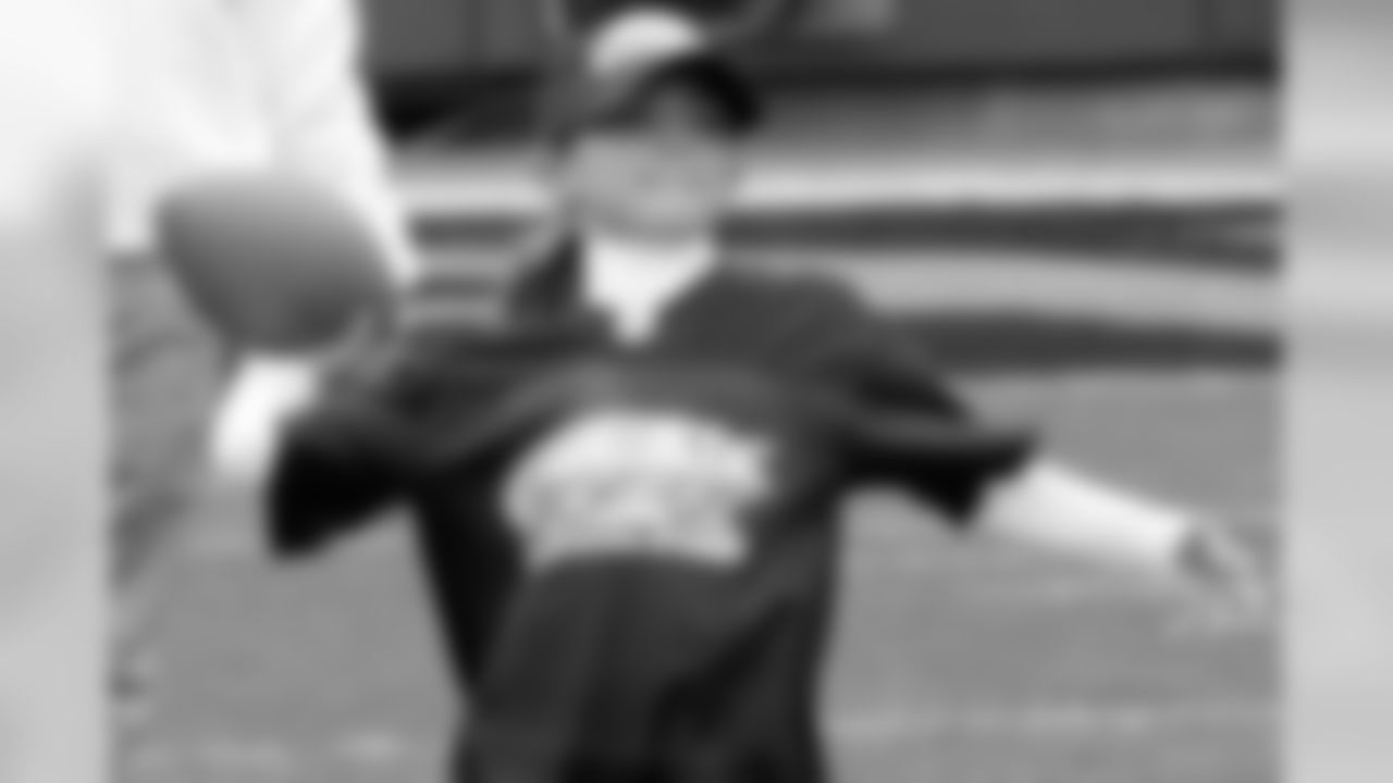 The Raiders held a Punt, Pass and Kick competition during Week 11 of the 2009 season.