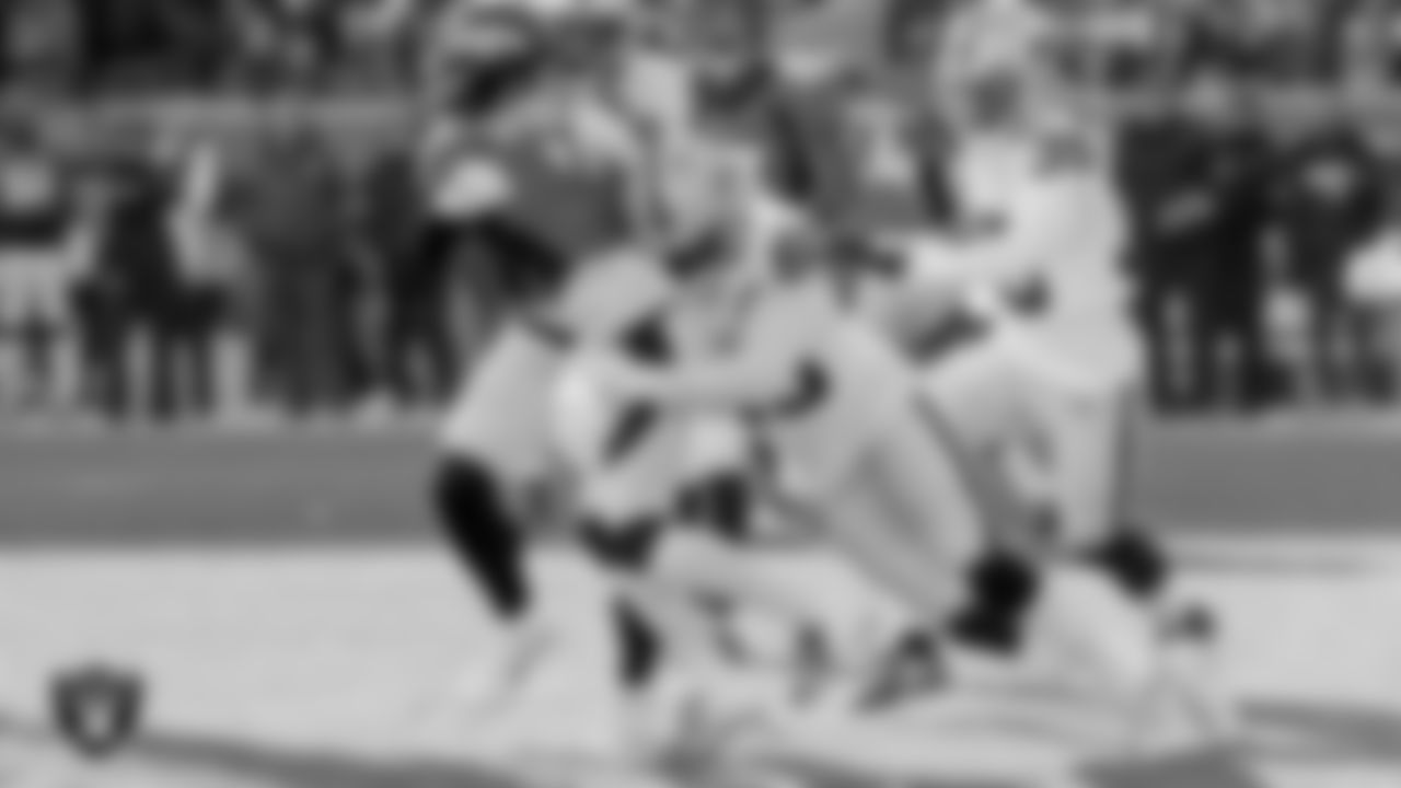 LB Nicholas Morrow