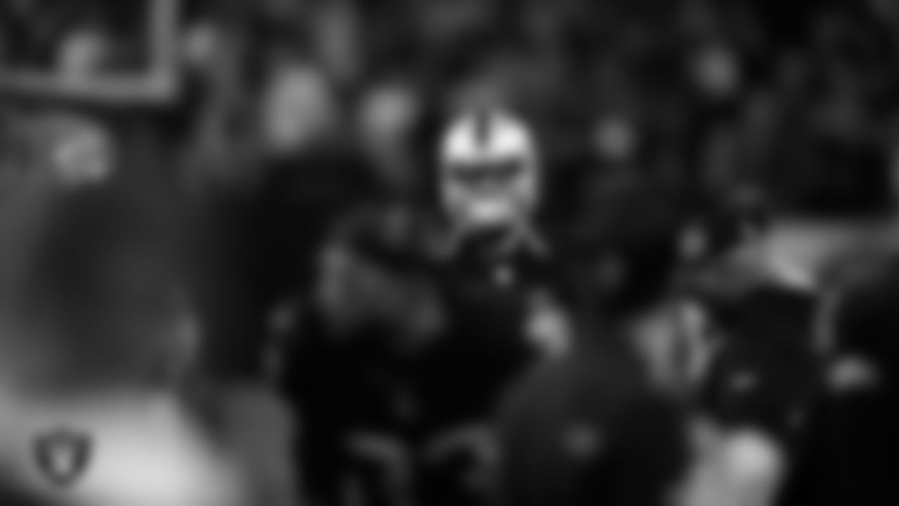 Las Vegas Raiders quarterback Marcus Mariota (8) on the sidelines during the Las Vegas Raiders regular season home game against the Los Angeles Chargers.