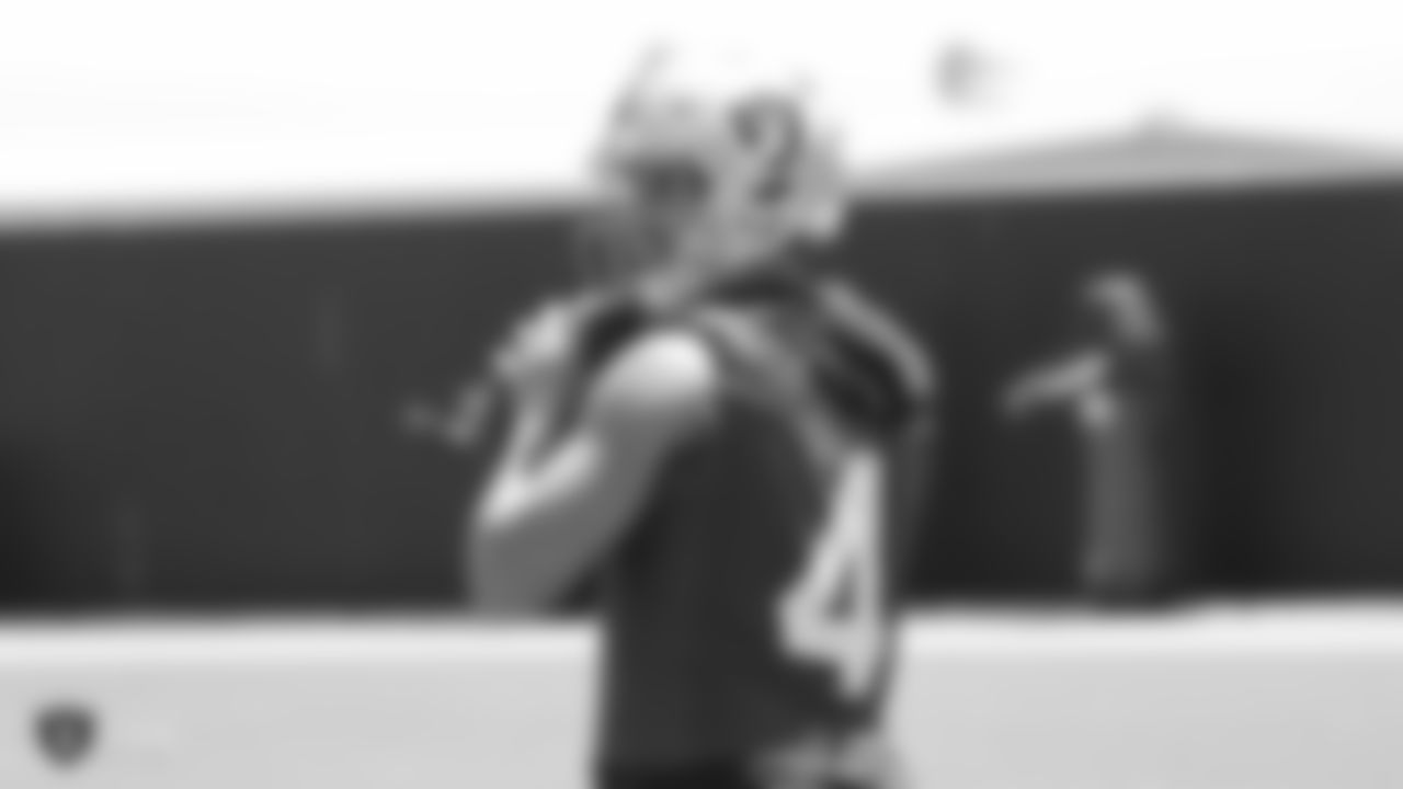 Raiders quarterback Derek Carr (4) at a Mandatory Minicamp at the Raiders Practice Facility in Alameda, Calif.