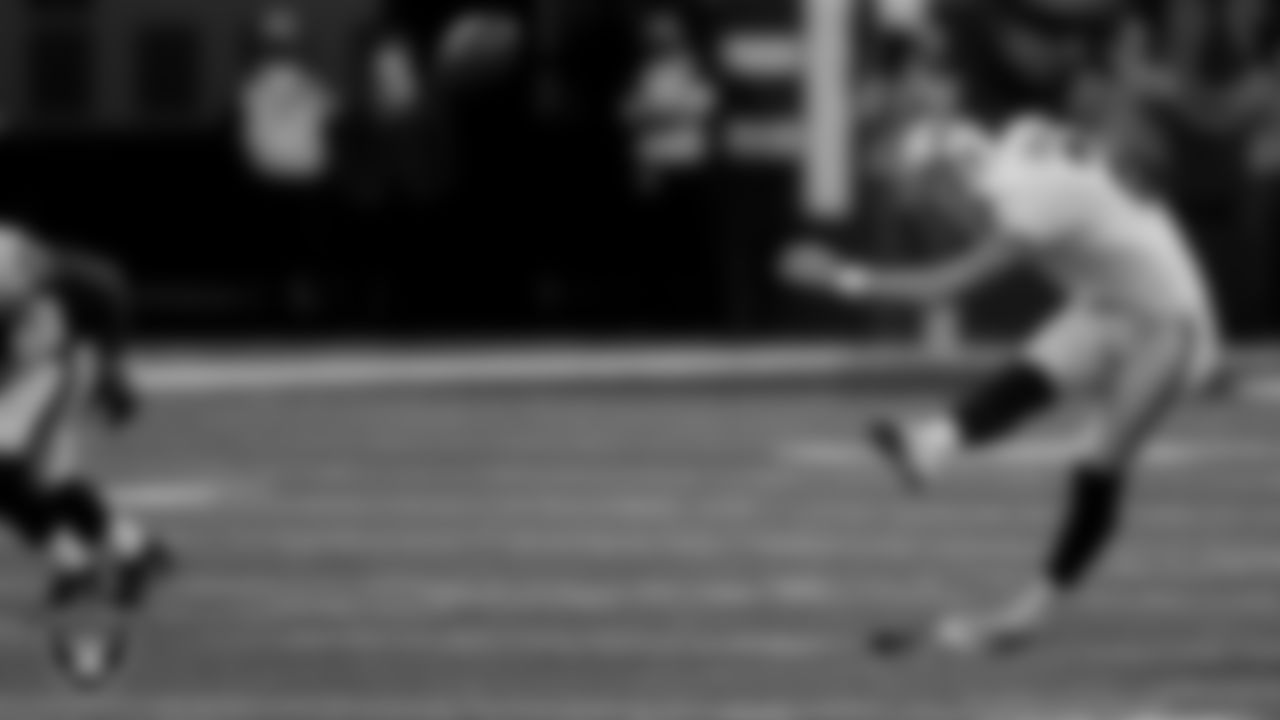 Las Vegas Raiders kicker Daniel Carlson (2) during the regular season away game against the Indianapolis Colts.