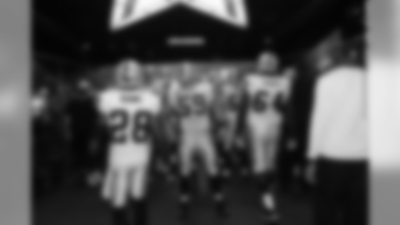 The Raiders wait in the tunnel to take the field for the Week 13 match-up.