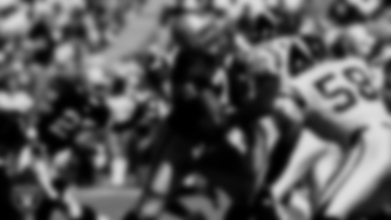 Lincoln Kennedy played in 121 games with 119 starts in eight years with the Raiders. He was selected for three Pro Bowls and named 1st Team All-Pro once. Kennedy anchored a line for an offense that led the NFL in rushing in 2000 and total offense in 2002, and was a key member of three straight AFC West championship squads and started at right tackle in Super Bowl XXXVII.
