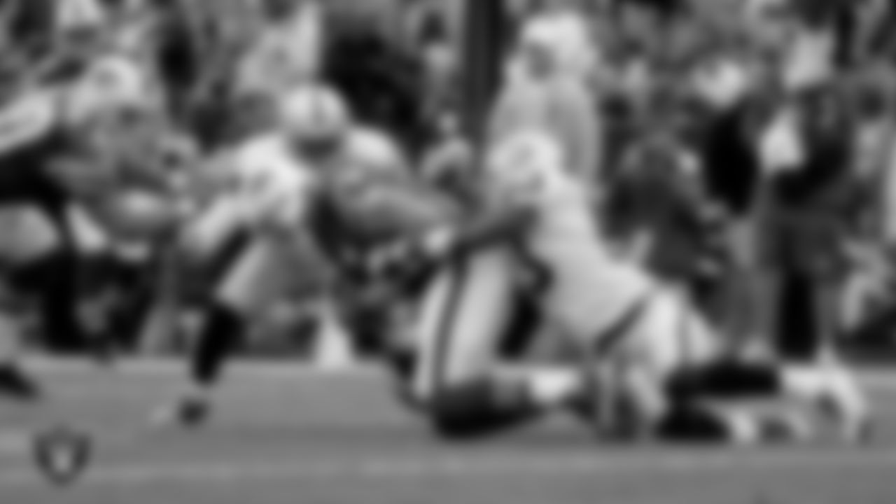 A look back at the matchups through the years between the Las Vegas Raiders and Buffalo Bills.