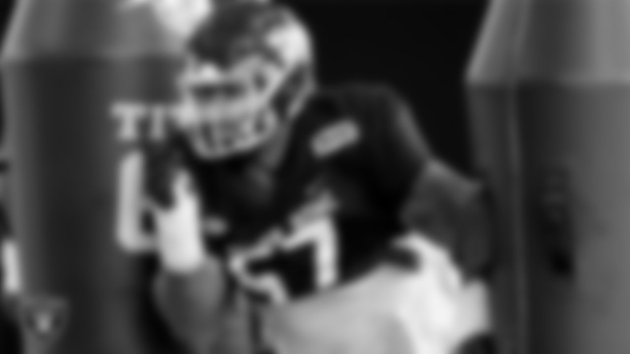 DT Travis Jones - Connecticut