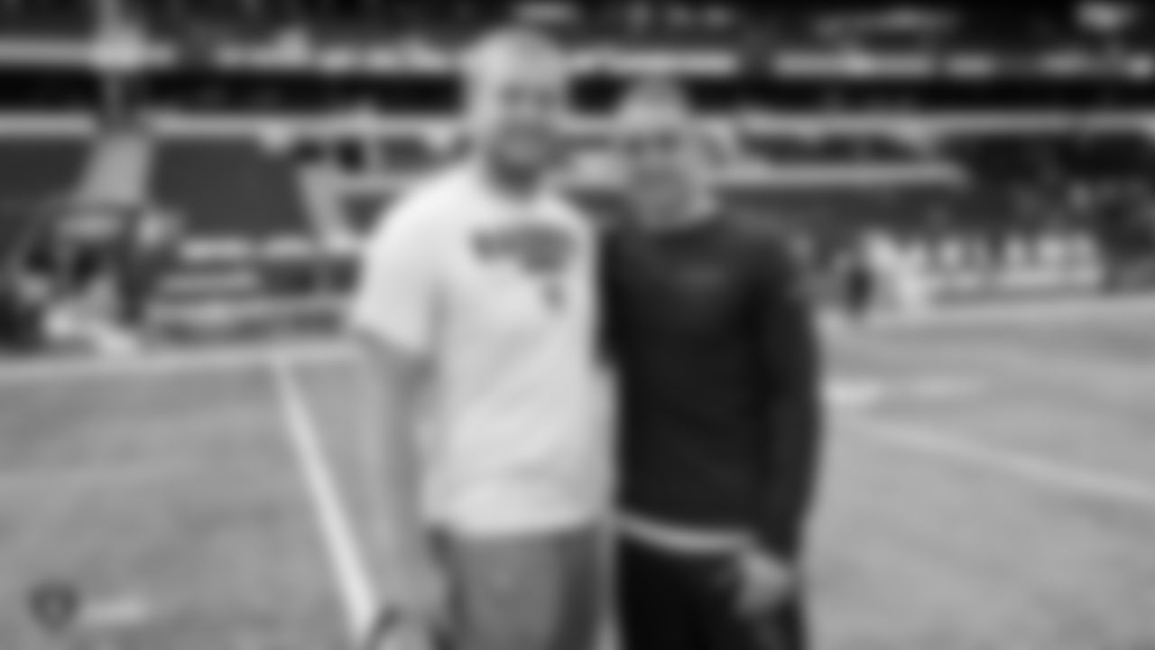 Raiders long snapper Trent Sieg (47) and Chicago Bears kicker Eddy Piñeiro (15) pose for a photo before the regular season game against the Chicago Bears at Tottenham Hotspur Stadium.