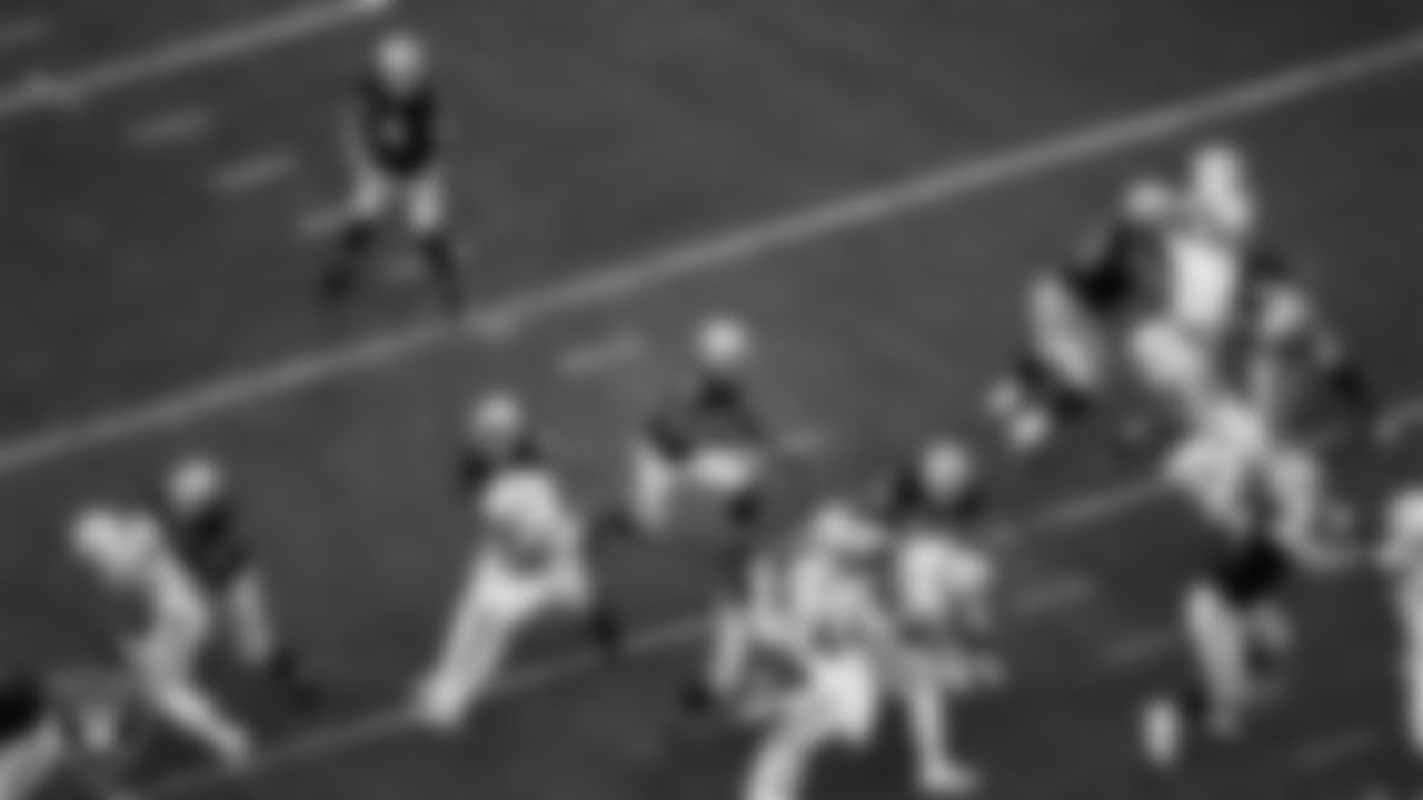 Las Vegas Raiders running back Josh Jacobs (28) rushes during the regular season home game against the Indianapolis Colts at Allegiant Stadium.