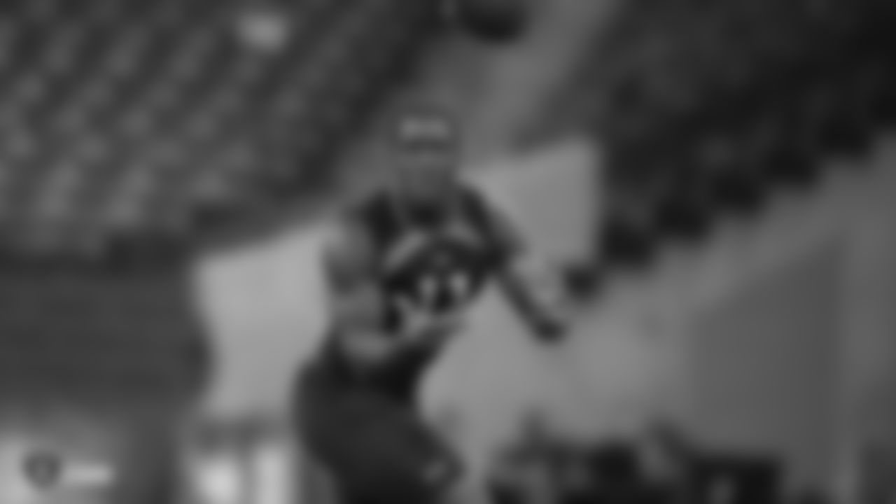 LB Te'von Coney, Notre Dame
