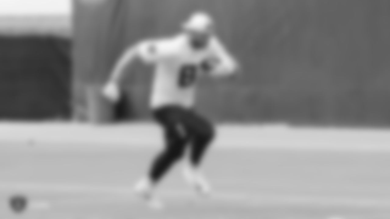 Raiders tight end Paul Butler (81) at a workout during phase two of the offseason program at the Raiders Practice Facility in Alameda, Calif.