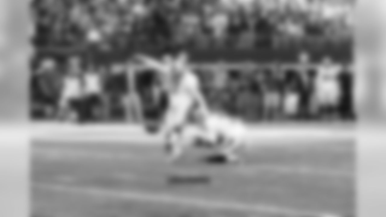 Another angle of K Sebastian Janikowski's extra point.