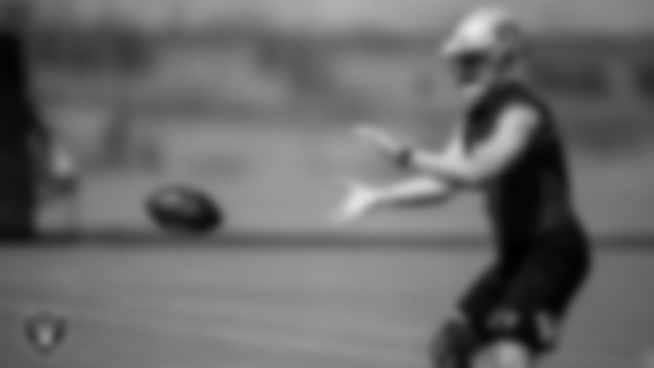 Las Vegas Raiders quarterback Derek Carr (4) during practice.