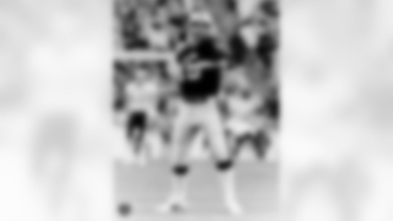 Jim Plunkett joined the Raiders in 1978 as a backup to Kenny Stabler. Plunkett got his chance to start in 1980 and went on to be named Super Bowl XV MVP and also led the Raiders to the Super Bowl XVIII title. Plunkett played in 70 regular-season games with 57 starts and completed 960 of 1,707 pass attempts for 12,665 yards and 80 TDs.
