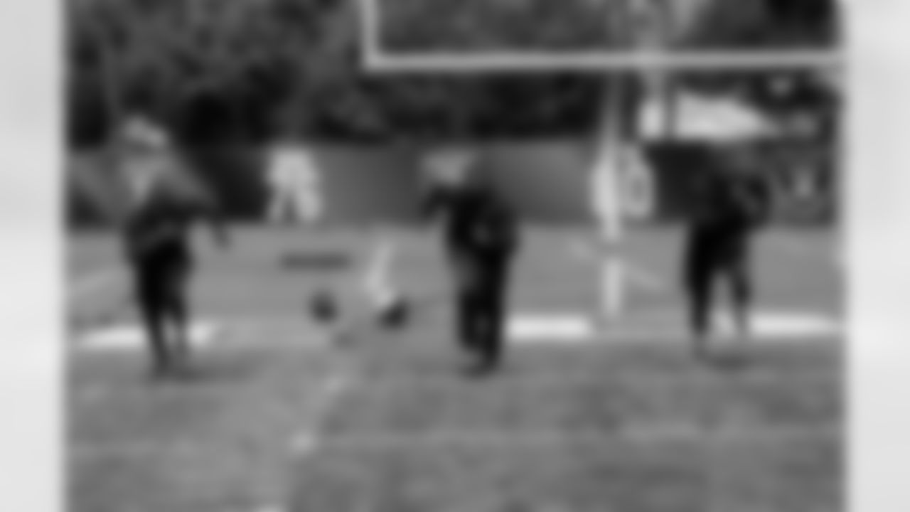 Safeties Larry Asante, Charles Woodson and Jonathan Dowling