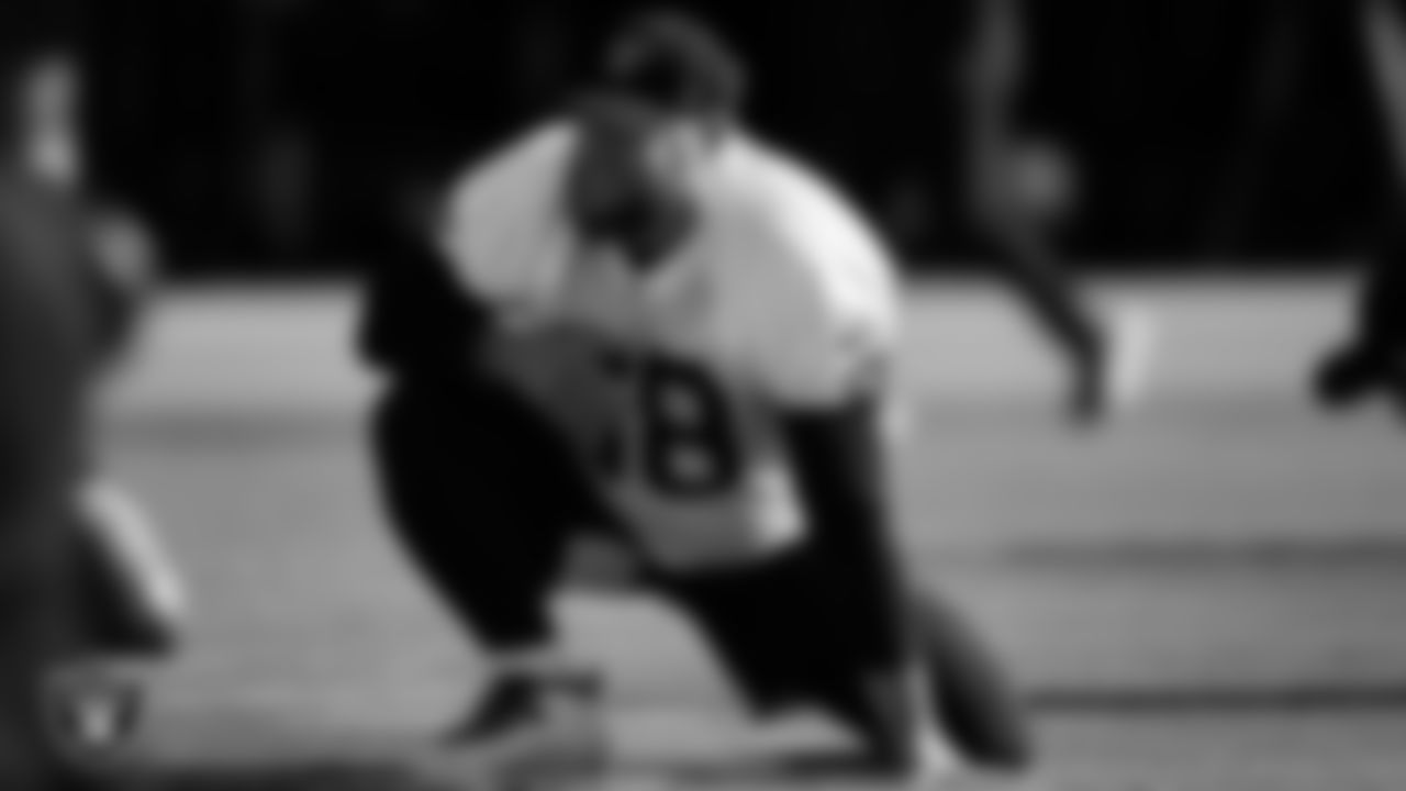 Las Vegas Raiders center Andre James (68) at a workout during phase two of the offseason program.