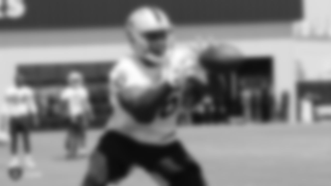 Raiders tight end Erik Swoope (86) at an Organized Team Activity (OTA) at the Raiders Practice Facility in Alameda, Calif.