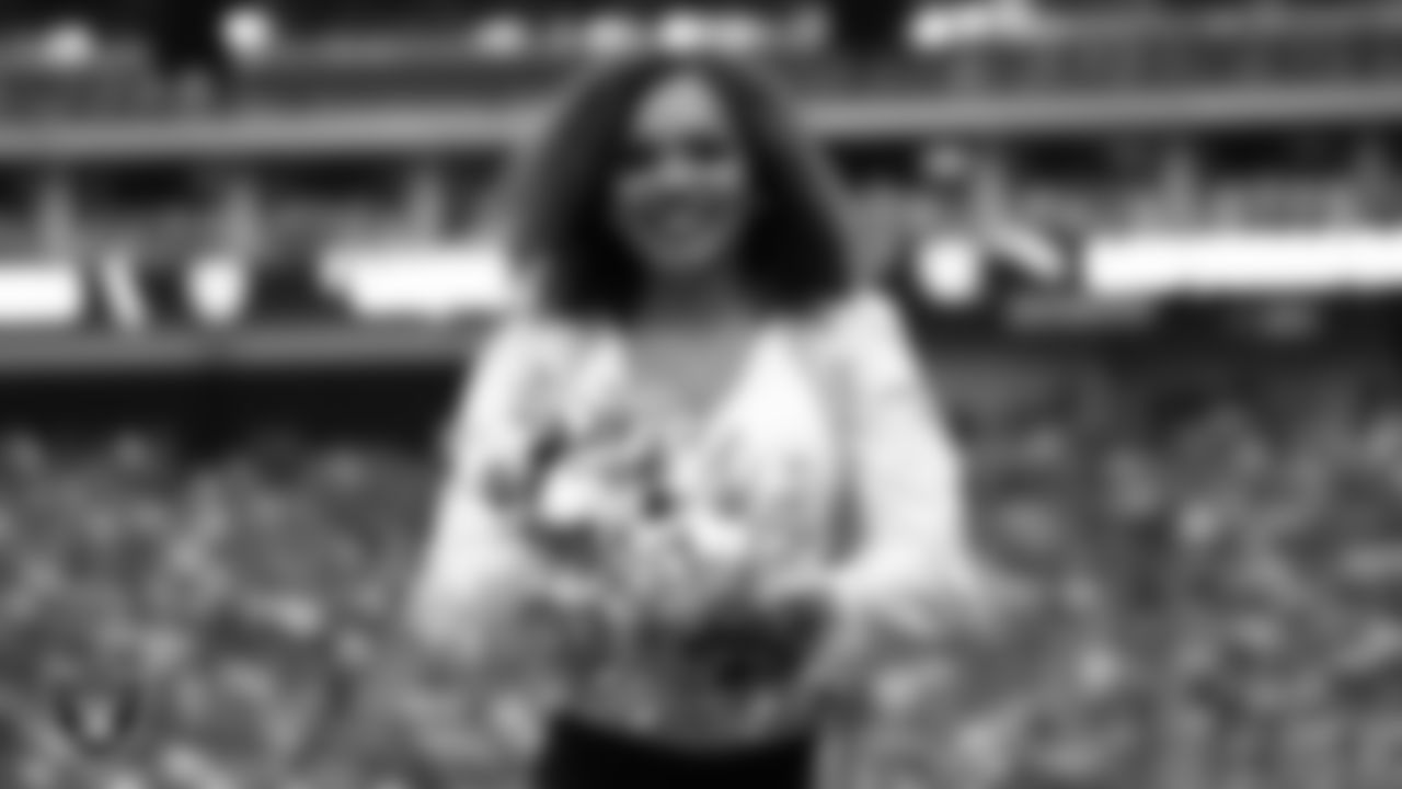 Raiderette Makenna P. on the sidelines during the regular season home game against the Arizona Cardinals at Allegiant Stadium.