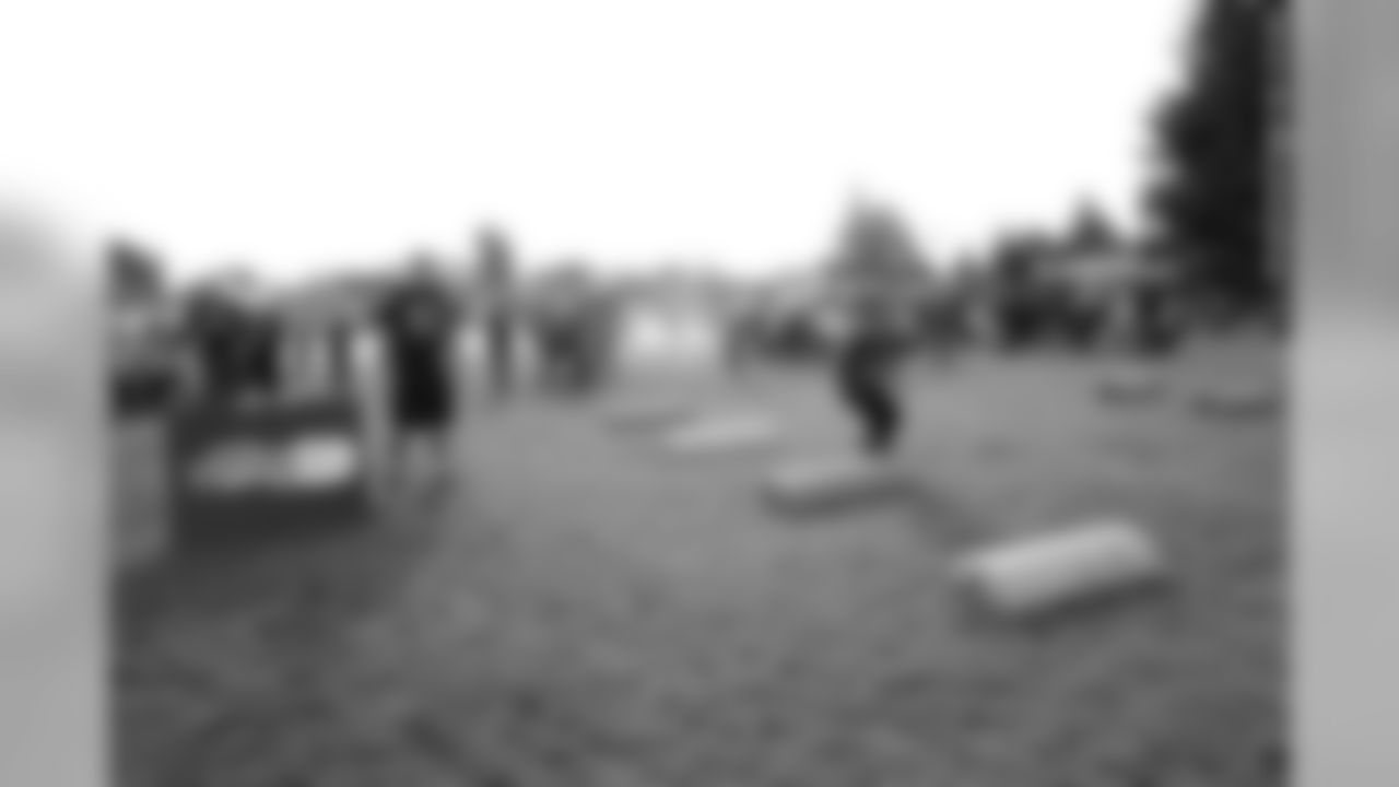 Play 60 Youth Football Clinic