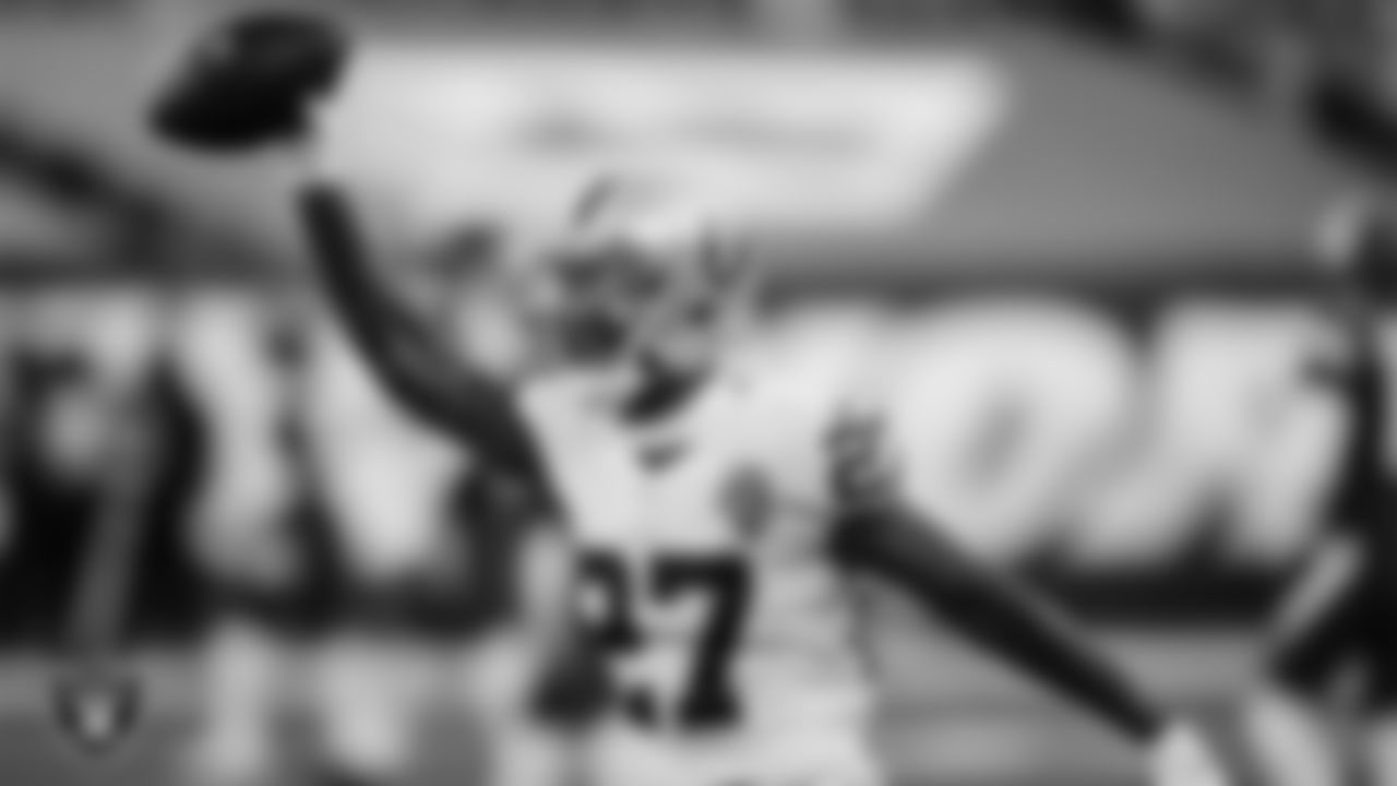 CB Trayvon Mullen