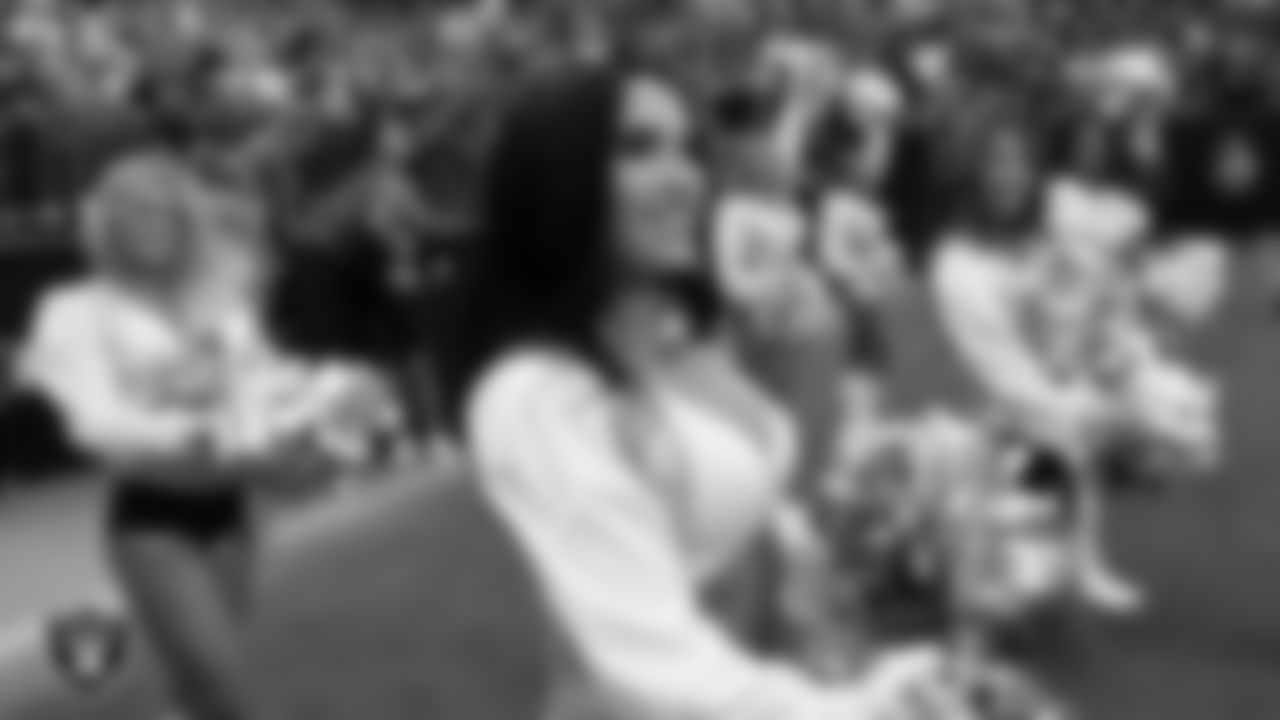 Raiderette Kylie on the sidelines during the regular season home game against the Arizona Cardinals at Allegiant Stadium.