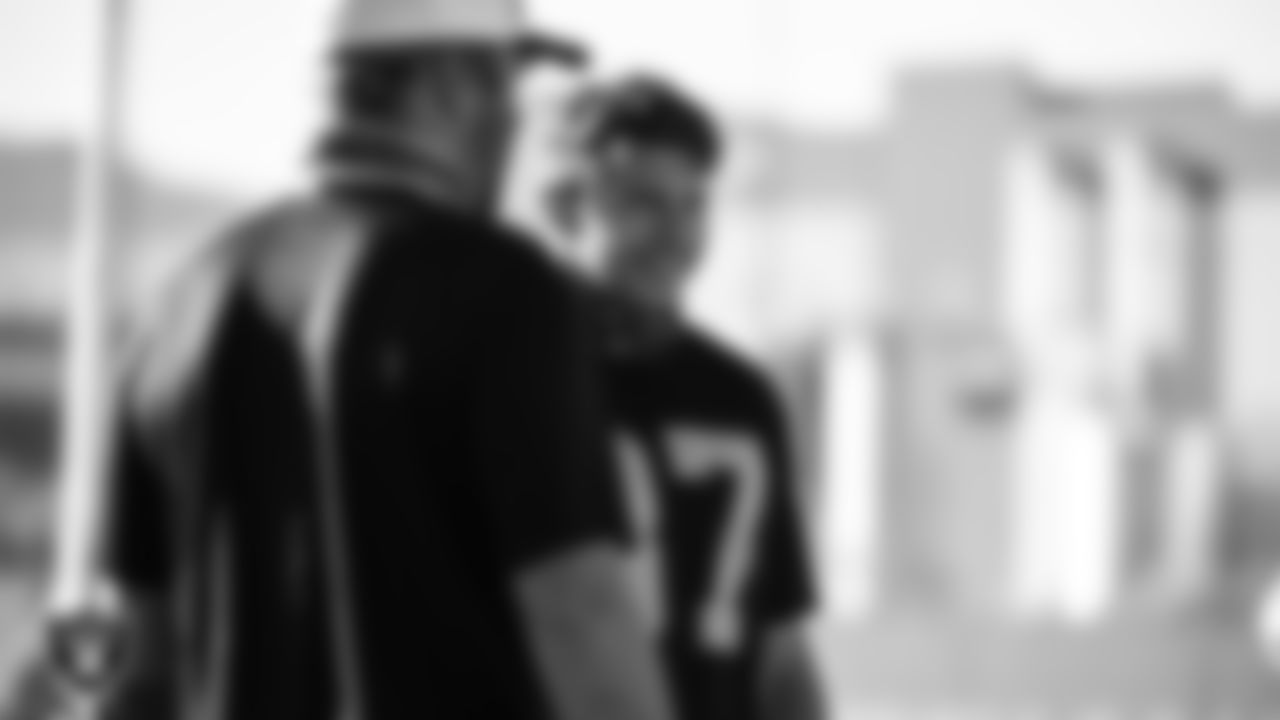 Las Vegas Raiders tight end Foster Moreau (87) on the field for a walk through at 2020 Training Camp.