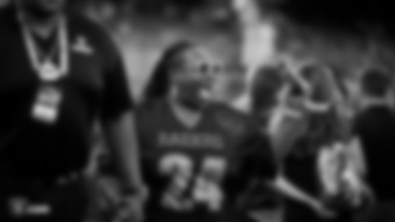 Mother of Raiders legend Marshawn Lynch, Delisa Lynch, before the regular season game against the Denver Broncos.