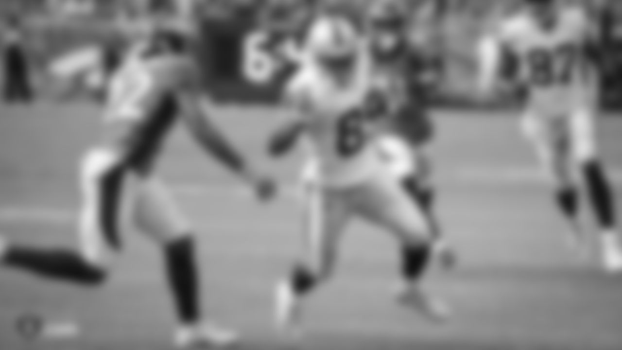 Raiders wide receiver Amari Cooper (89) during the Oakland Raiders regular season game against the Broncos in Week 2 at Broncos Stadium at Mile High, Sunday, September 16, 2018, in Denver, Colorado.