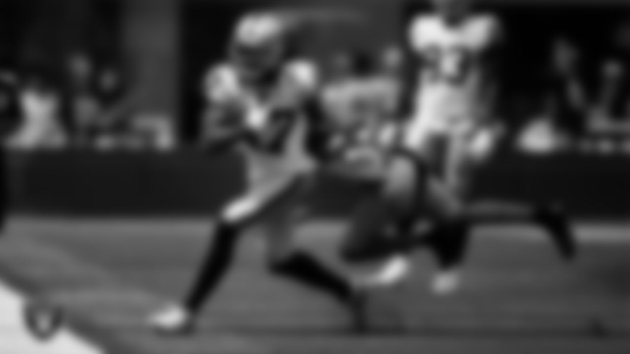 Las Vegas Raiders wide receiver Davante Adams (17) runs after making a catch during the regular season away game against the Los Angeles Chargers at SoFi Stadium.
