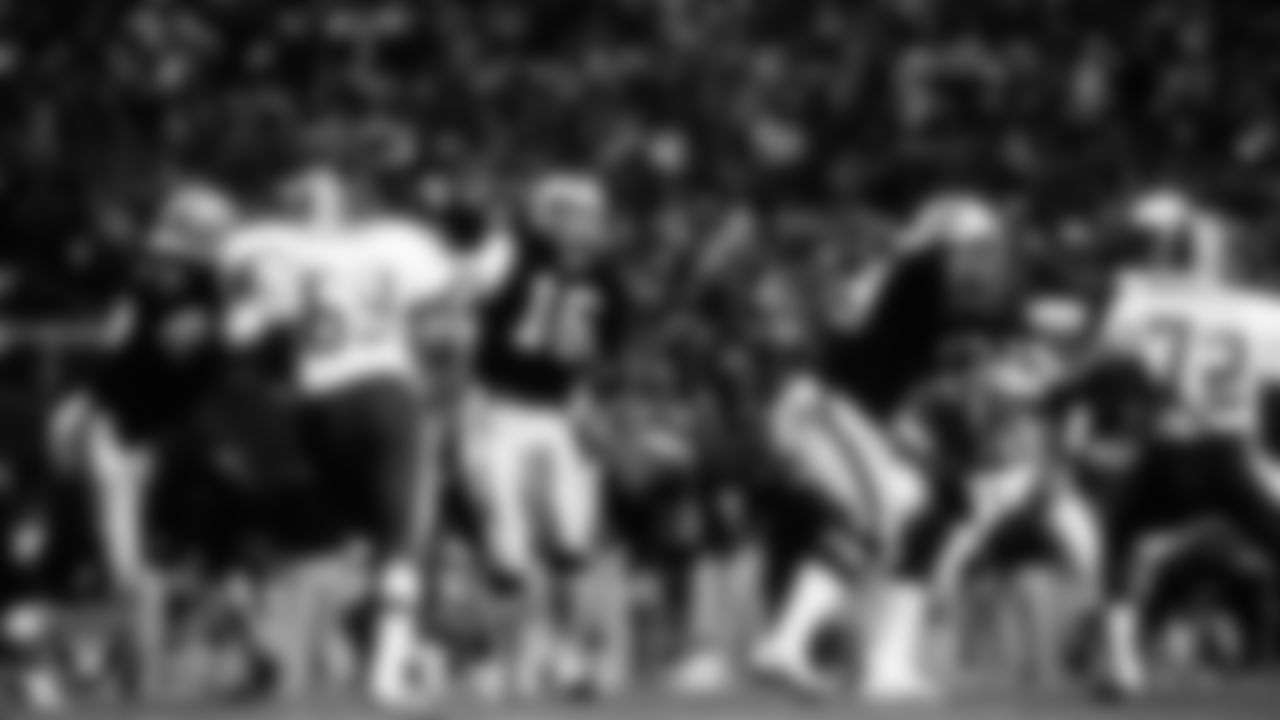 Jim Plunkett joined the Raiders in 1978 as a backup to Kenny Stabler. Plunkett got his chance to start in 1980 and went on to be named Super Bowl XV MVP and also led the Raiders to the Super Bowl XVIII title. Plunkett played in 70 regular-season games with 57 starts and completed 960 of 1,707 pass attempts for 12,665 yards and 80 TDs.