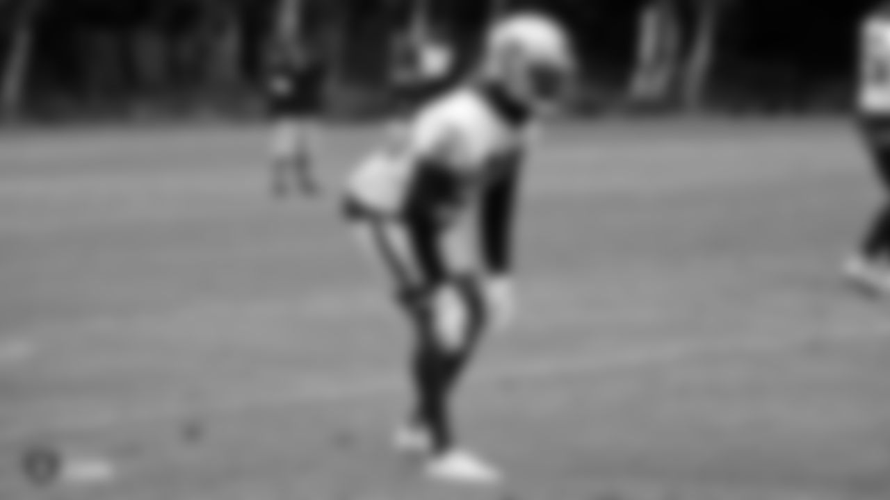 Raiders cornerback Daryl Worley (20) defends on the field during practice.