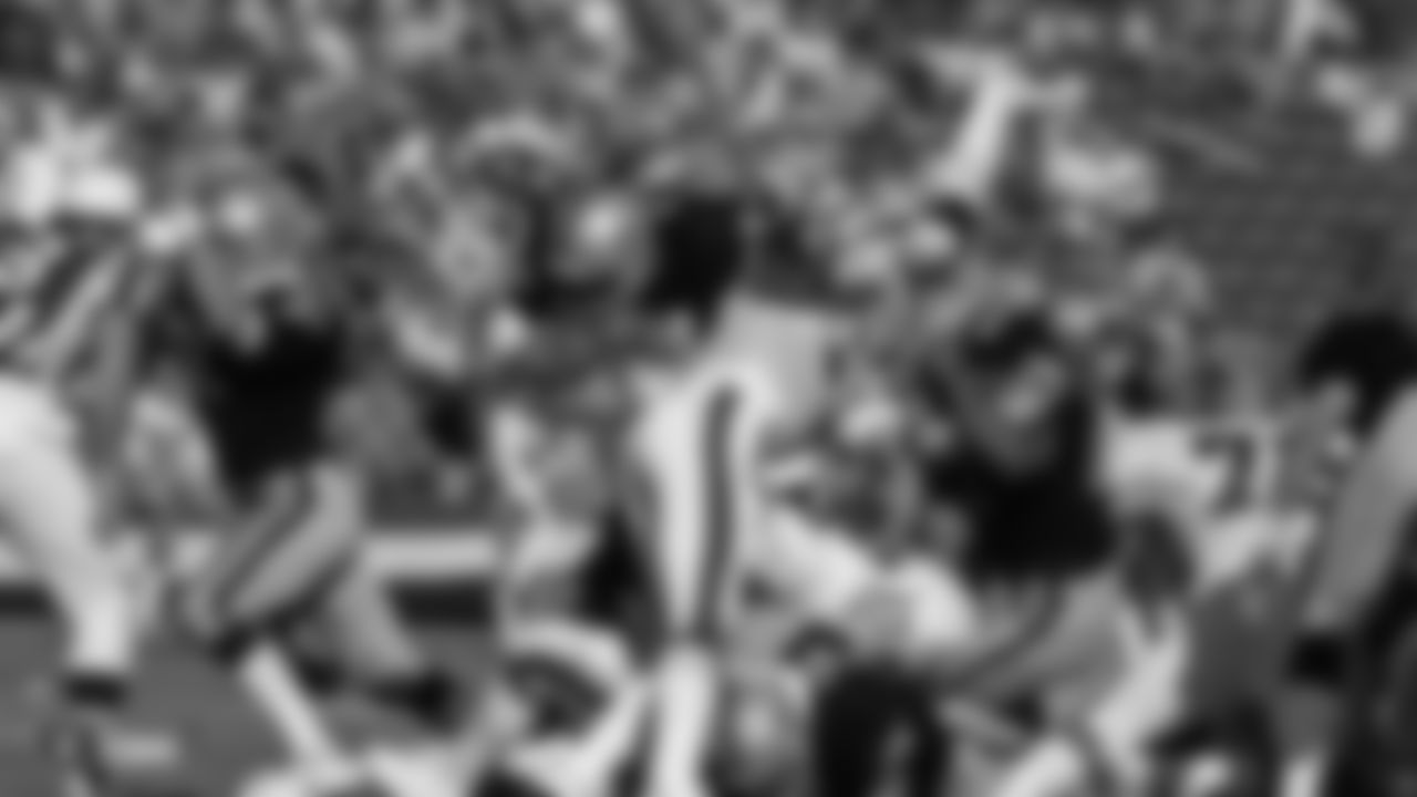 Marcus Allen carried the ball 2,090 times for 8,545 yards and 79 touchdowns as a Raider. He was named MVP of Super Bowl XVIII and inducted into the Pro Football Hall of Fame in 2003.