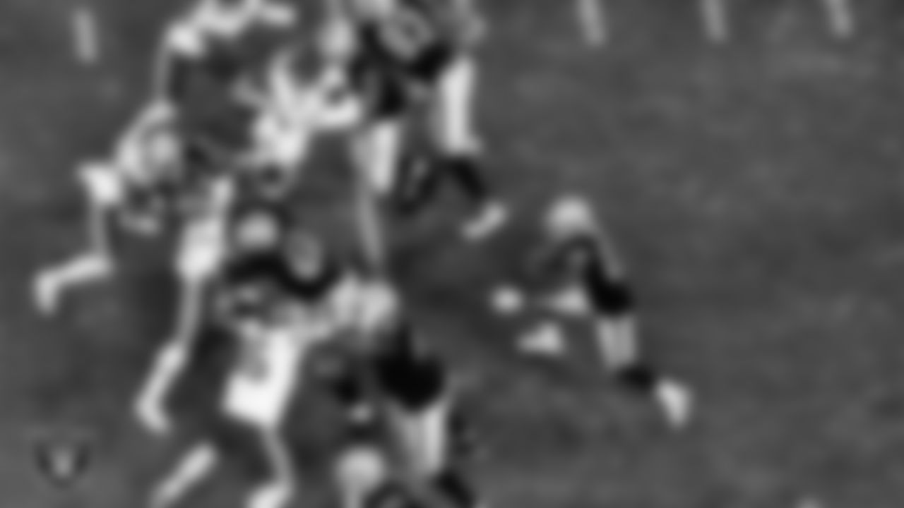 Las Vegas Raiders running back Josh Jacobs (28) rushes during the regular season home game against the Kansas City Chiefs.