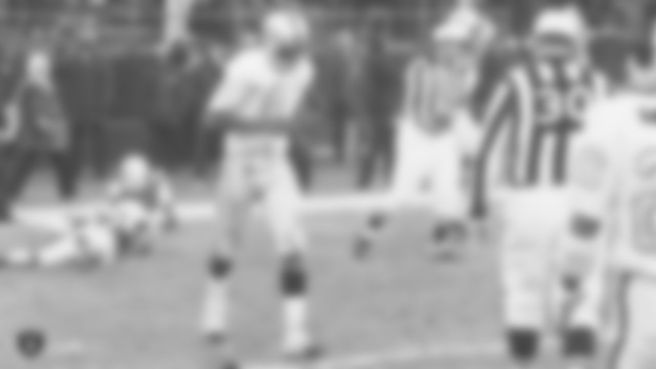 Warren Wells was a wide receiver for the Raiders from 1967 to 1970 and had 42 starts, catching 156 passes for 3,634 yards and 42 touchdowns.
