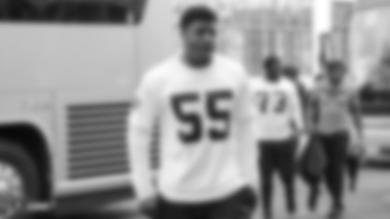 Oakland Raiders linebacker Marquel Lee (55) arrives to the field for a walk through at Bladium Sports & Fitness Club, Thursday, November 29, 2018, in Alameda, California.