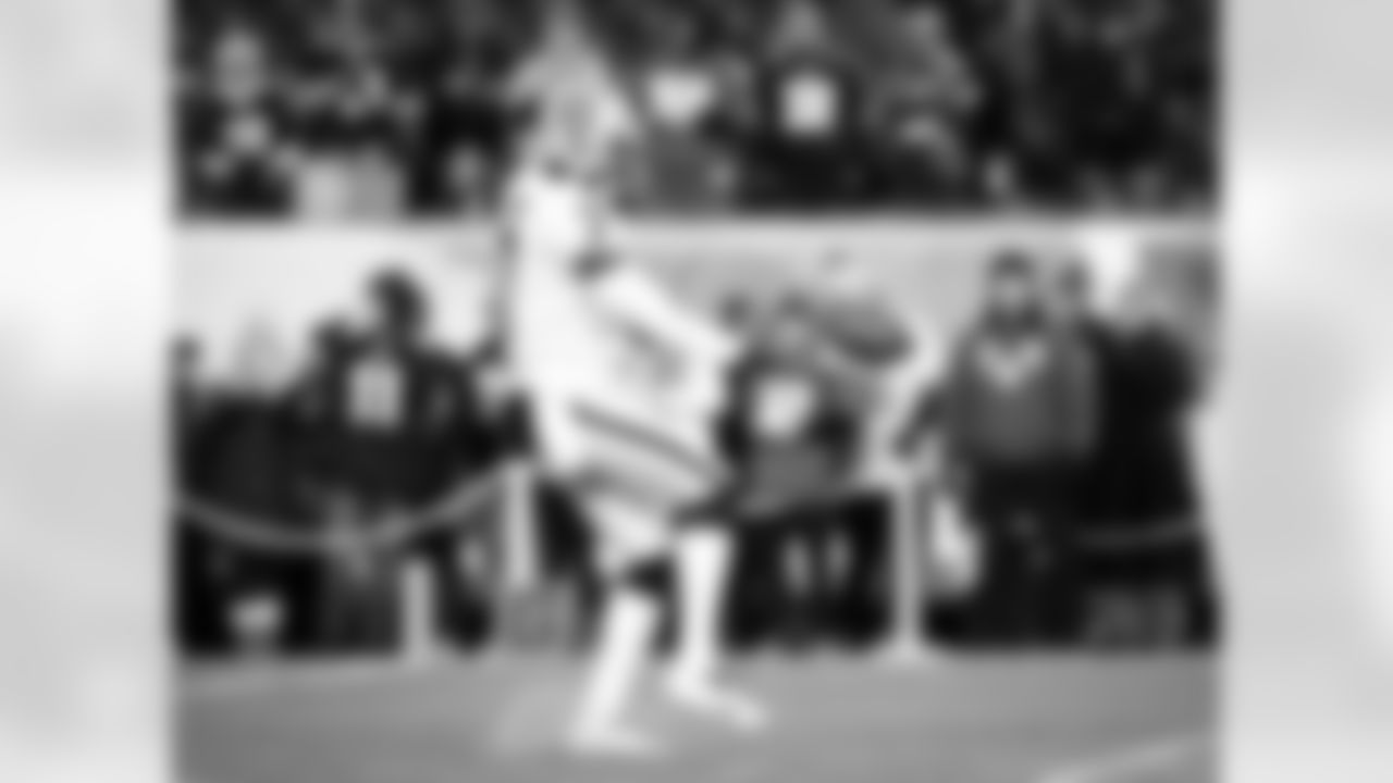 Chris Szagola/Associated Press