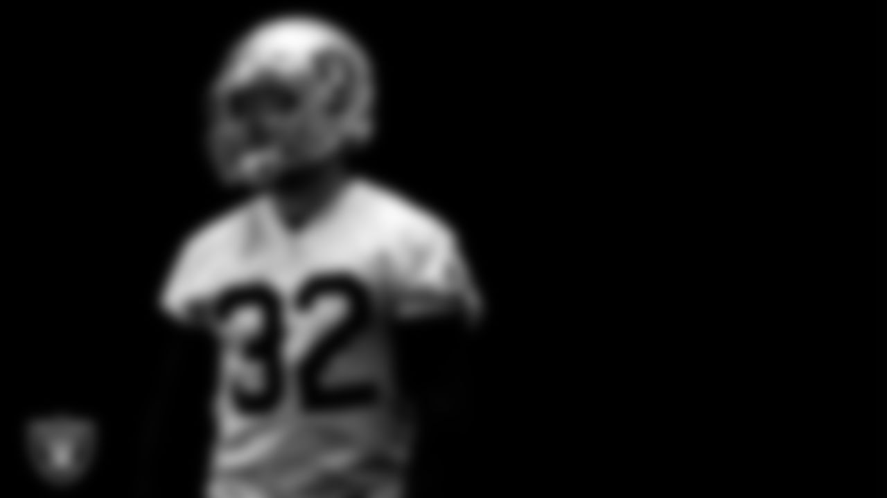 Las Vegas Raiders safety Dallin Leavitt (32) during practice.