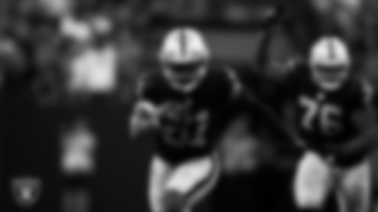 Las Vegas Raiders running back Peyton Barber (31) rushes during the regular season home game against the Miami Dolphins.