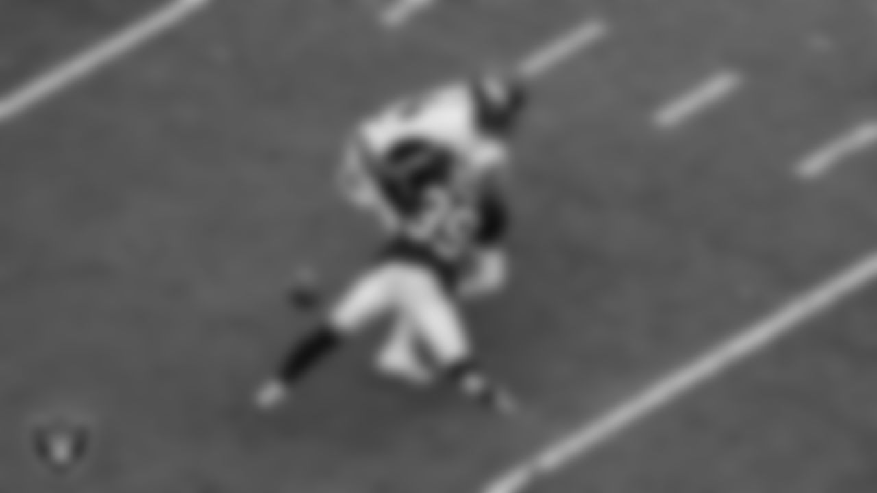 Las Vegas Raiders cornerback Nate Hobbs (39) during the regular season home game against the Denver Broncos at Allegiant Stadium.