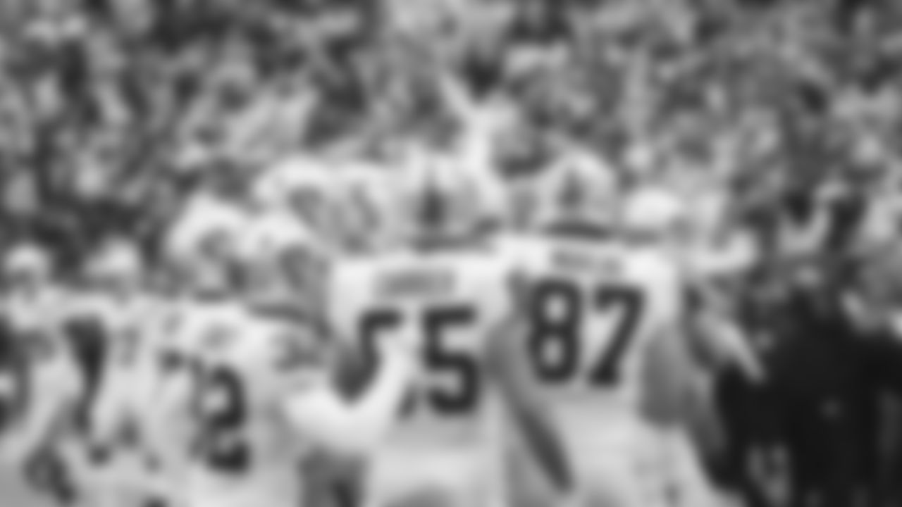 The Raiders during the regular season game against the New York Jets at MetLife Stadium.