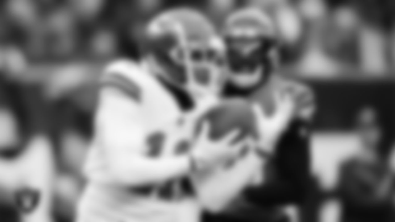 WR Demarcus Robinson
Previous teams: Kansas City Chiefs (2016–2021)
