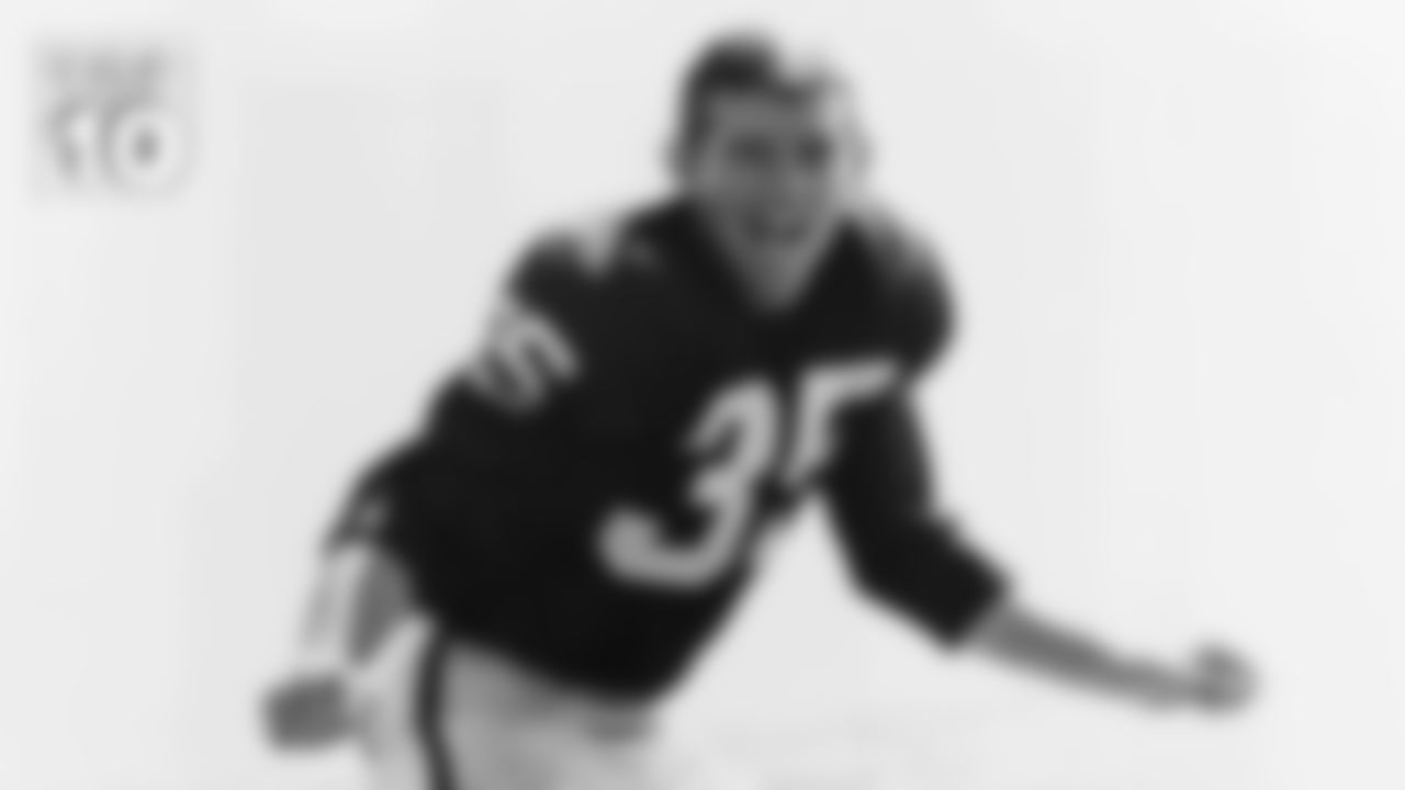 10. DB Tom Morrow (1962-1964)
23 interceptions in 42 games.