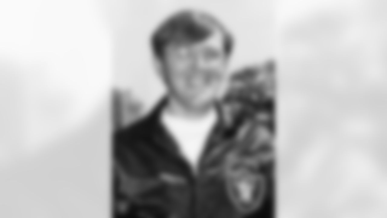 Ron Wolf made a lasting mark with the Raiders from 1963-74 and 1979-1989, starting as a scout and working his way up to player personnel director. During his time with the Raiders, Wolf helped build teams that went to Super Bowl II, XV, and XVIII. Wolf served as the General Manager of the Tampa Bay Buccaneers from 1976-78, personnel director of the New York Jets from 1990-1991, and Executive VP/General Manager of the Green Bay Packers from 1991-2000. He was inducted into the Hall of Fame as a contributor in 2005.